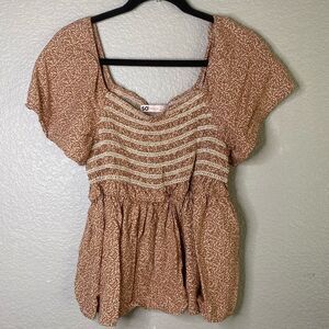 SO Smocked Peplum Blouse | Size L 🤎